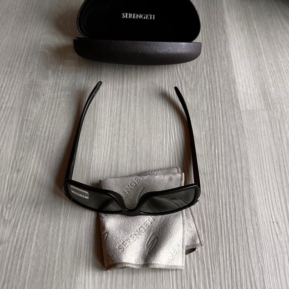 Serengeti Brera 7929 PTT Sunglasses Polarized Photochromic - Picture 2 of 7